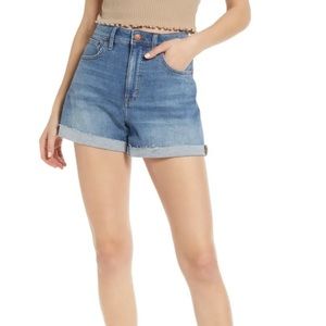 MADEWELL Curvy High Rise Denim Shorts in Wyndale Wash
